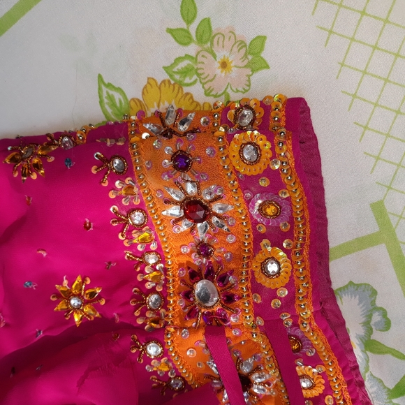 Skirt and Top - Picture 6 of 8